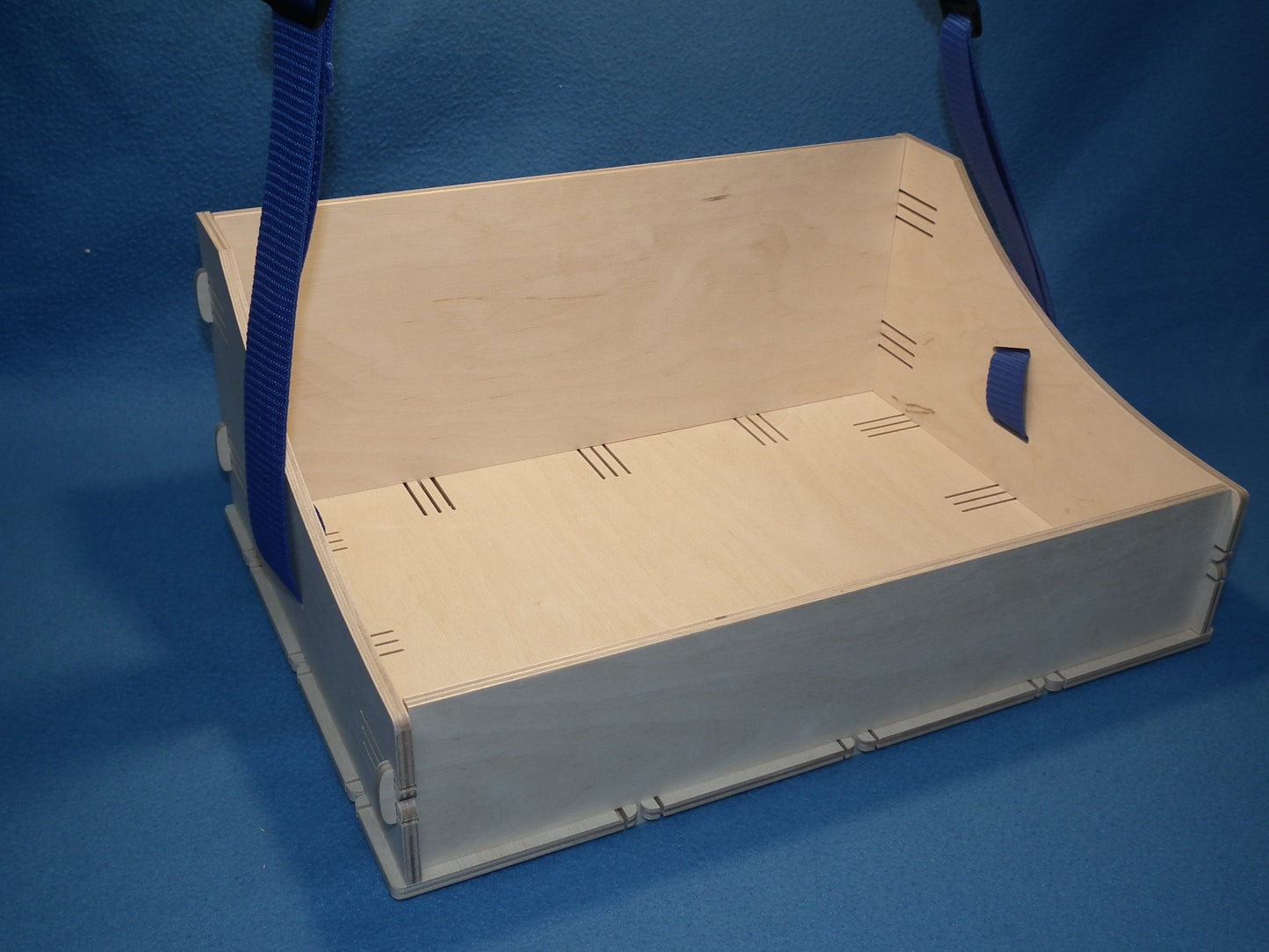 JGA Holz Bauchladen hell Birke