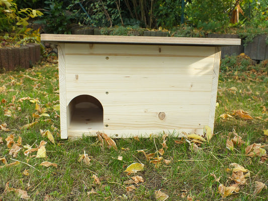 Igelhütte Igelhaus Igelhotel Winterquartier mit Labyrintheingang und Boden