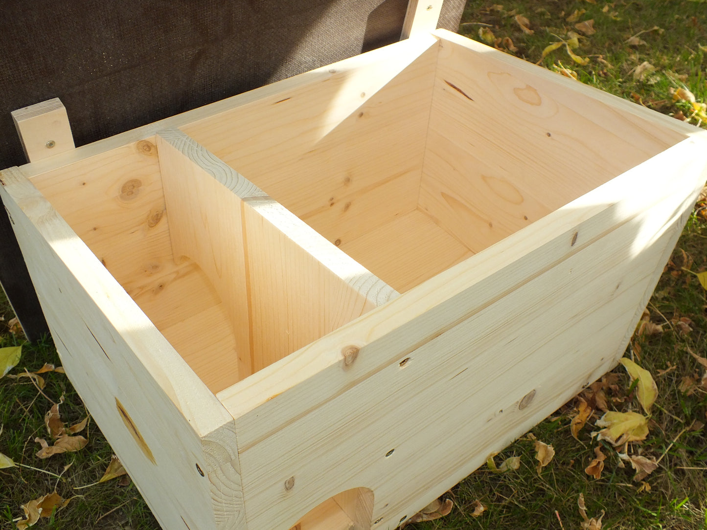 Igelhütte Igelhaus Igelhotel Winterquartier mit Labyrintheingang und Boden