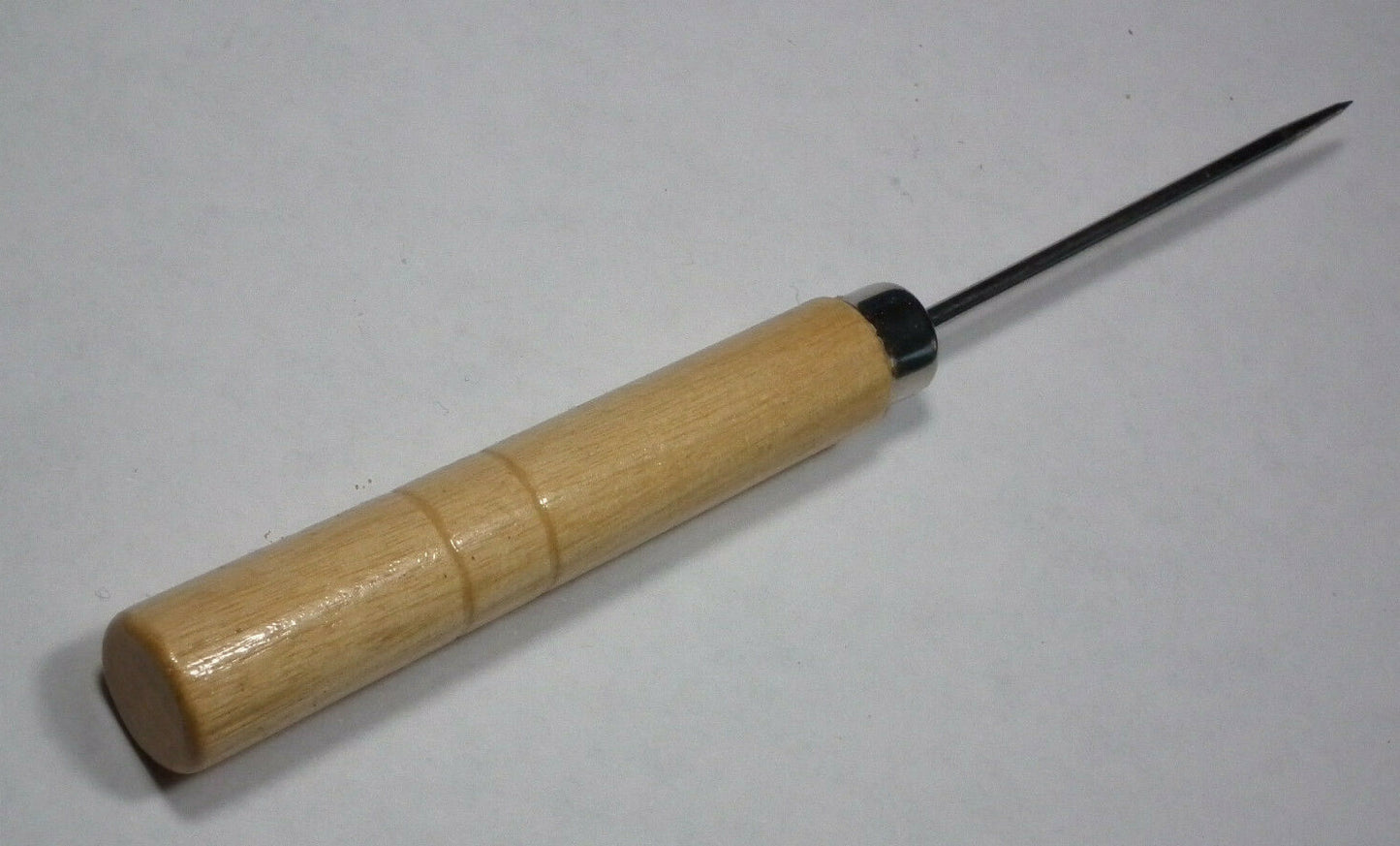 Vorstecher Ahle Schneiderahle Stoffahle Lederahle Locher 12,5 cm lang mit Holzgriff hell