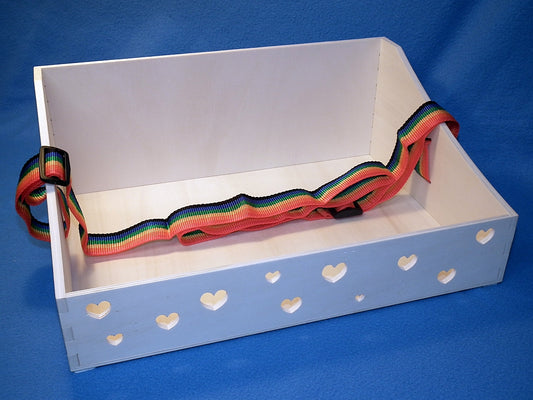 Holz Bauchladen hell mit Herzen