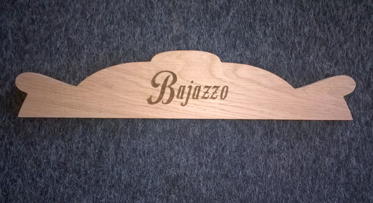 Replika Aufsatz aus Eichenholz mit Schriftzug für den Bajazzo Spiel Automat