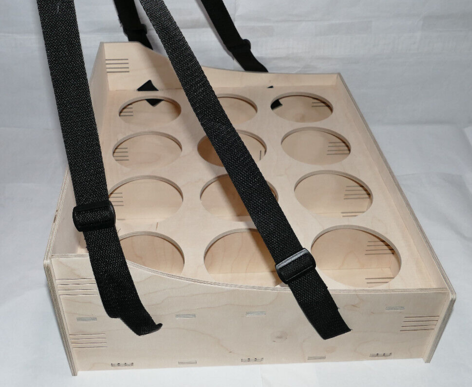 Großer Holz Bauchladen für 12 Getränkebecher