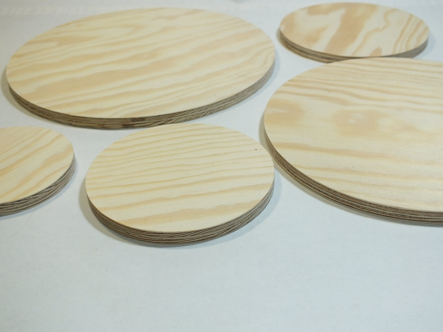 Holzscheibe Kiefer Sperrholz 8 mm stark