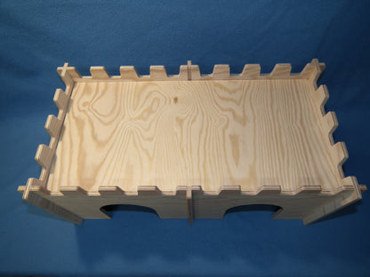 Praktisches Doppel-Haus / Burg für Meerschweinchen zerlegbar aus Holz