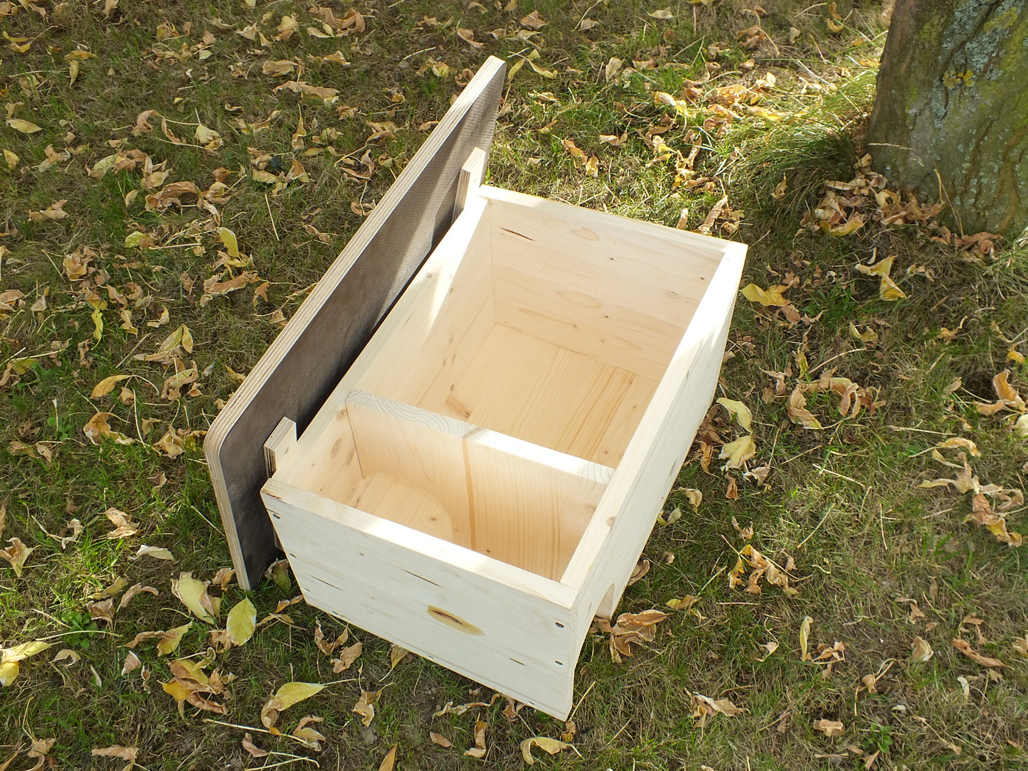 Igelhütte Igelhaus Igelhotel Winterquartier mit Labyrintheingang und Boden