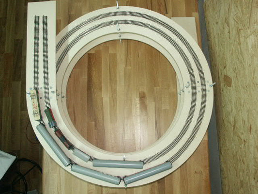 Gleiswendel Spur TT Modellbahn Zweigleis 2,5 Ebenen mit An- und Abfahrt