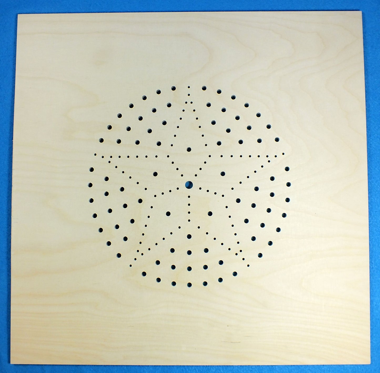 Holz Sitzfläche Sitzplatte Stuhlplatte mit Lochmuster Stern