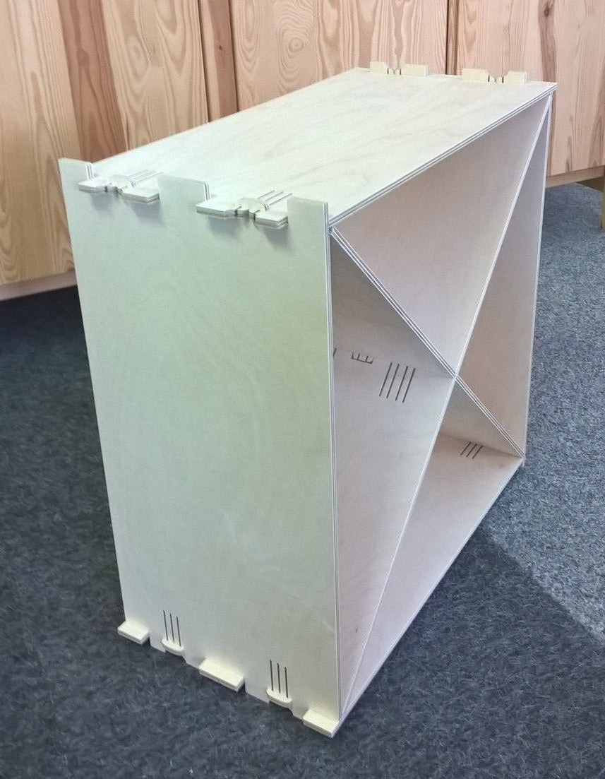 Weinregal 50 cm x 50 cm mit X stapelbar stabiles Multiplex Holz naturbelassen