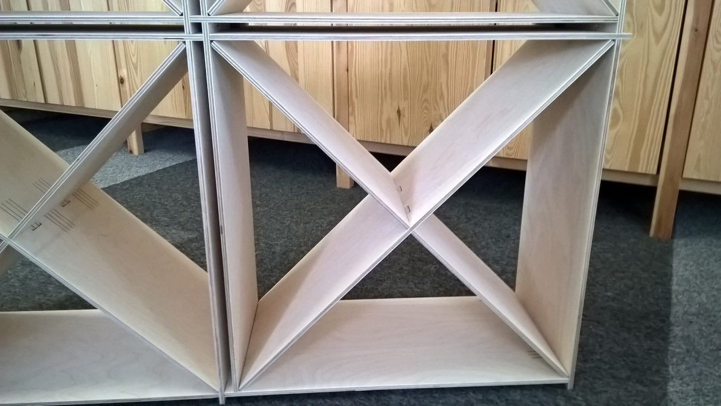 Weinregal 50 cm x 50 cm mit X stapelbar stabiles Multiplex Holz naturbelassen